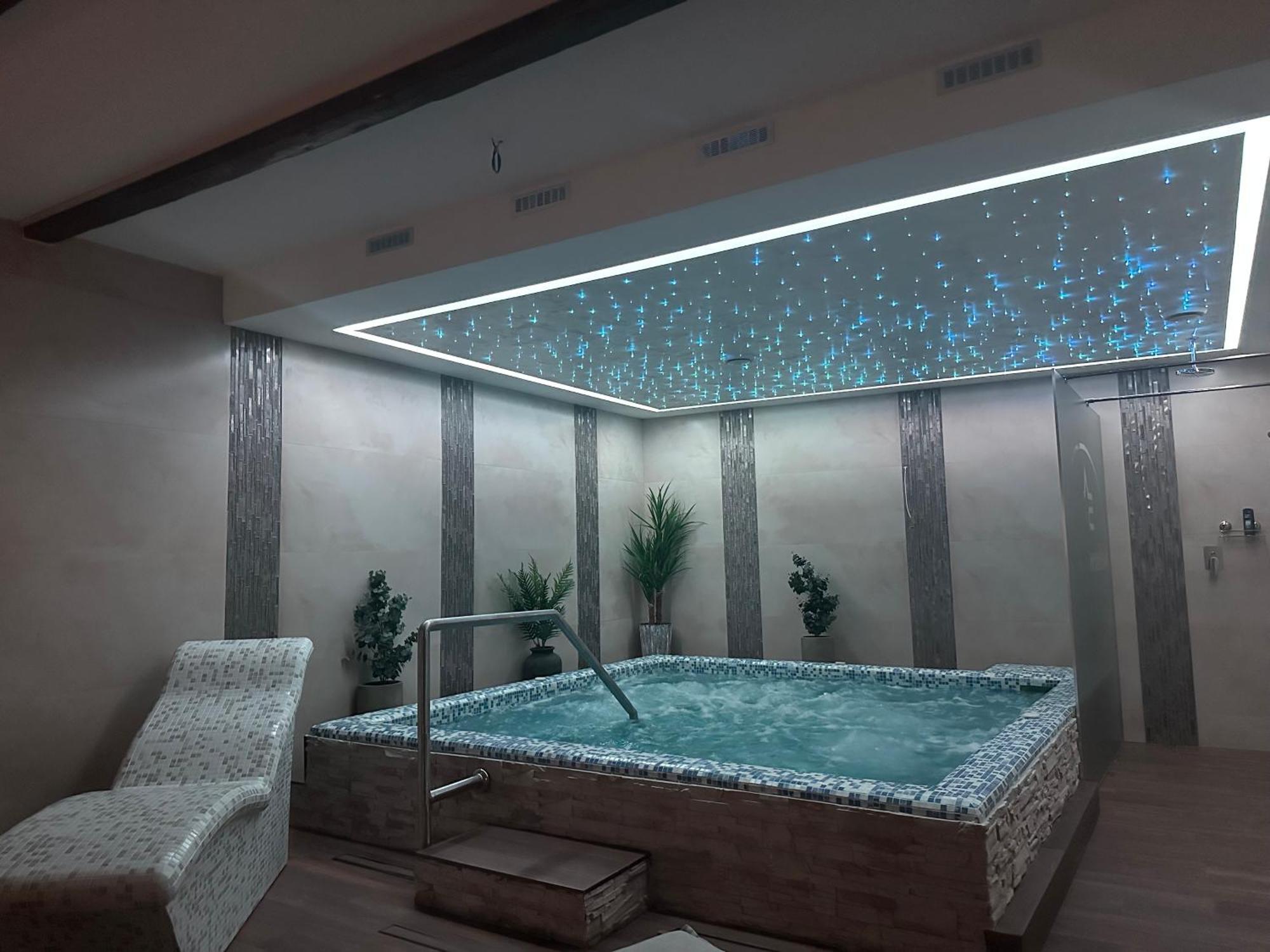 Five Apartments Indija Екстериор снимка