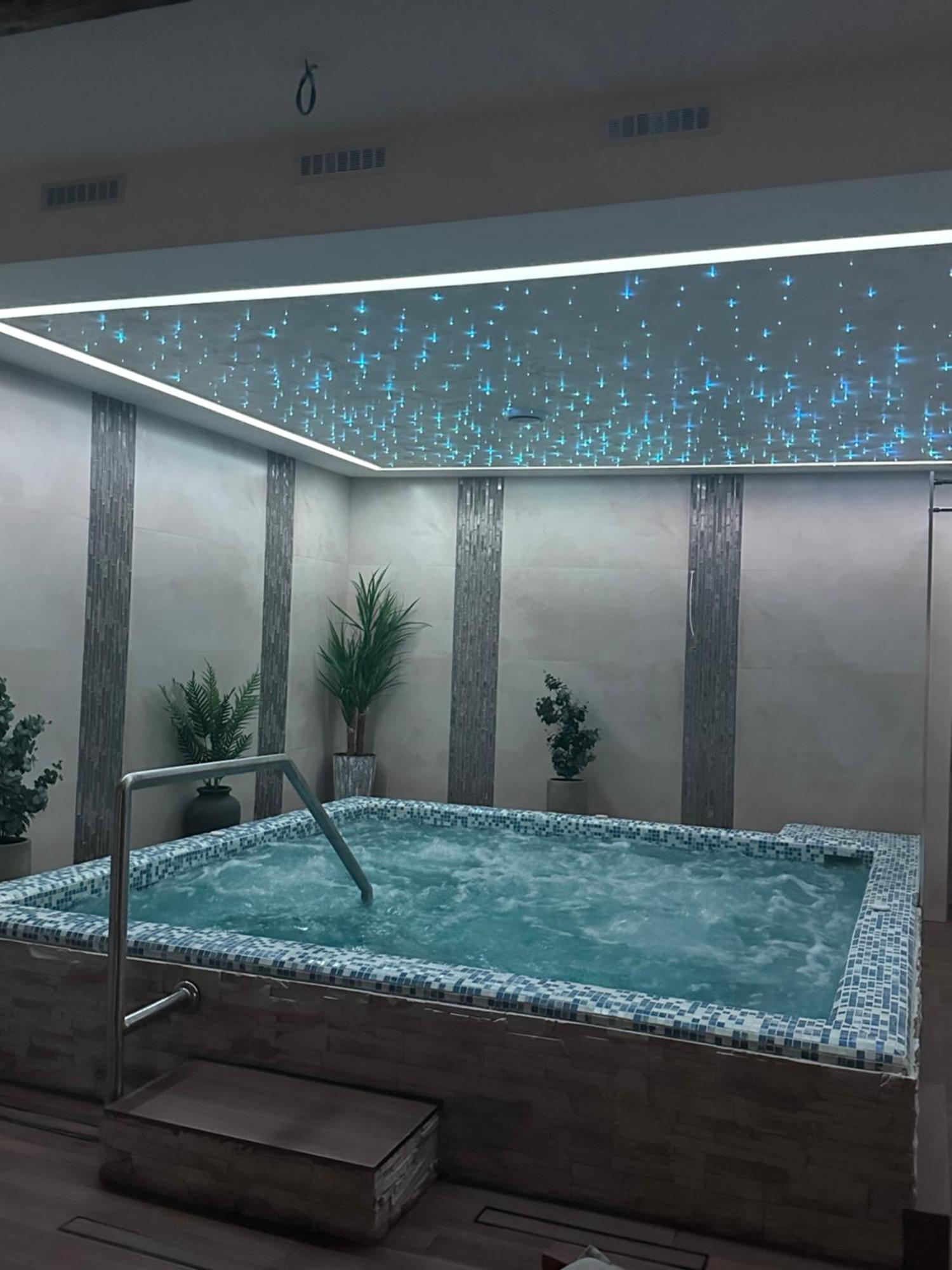 Five Apartments Indija Екстериор снимка