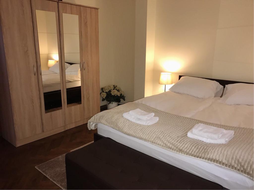 Five Apartments Indija Екстериор снимка