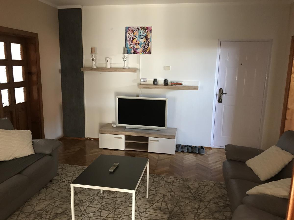 Five Apartments Indija Екстериор снимка