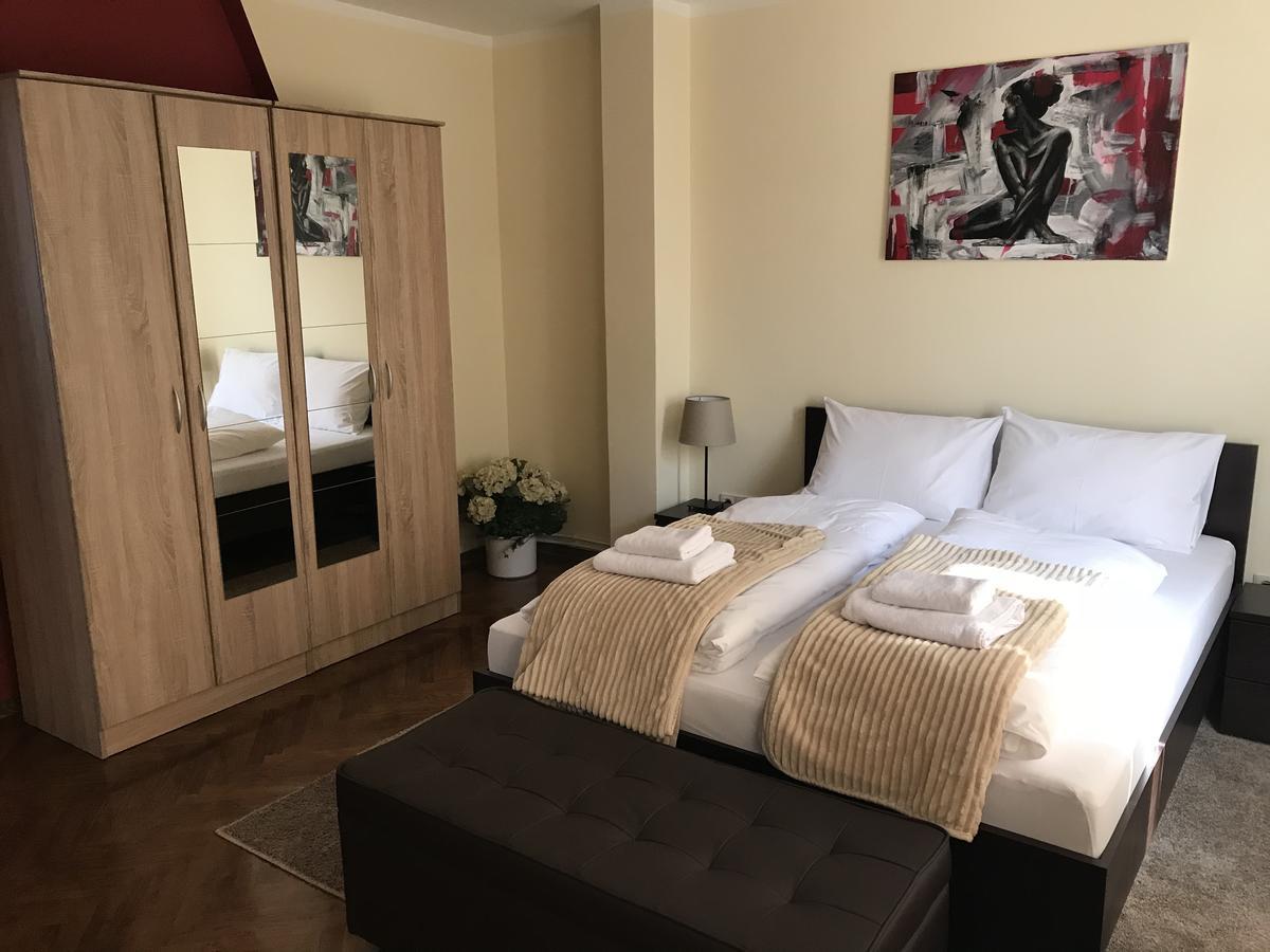 Five Apartments Indija Екстериор снимка