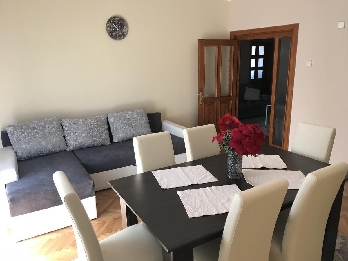 Five Apartments Indija Екстериор снимка